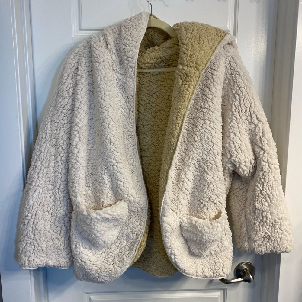 Reversible Oversized Sherpa Hoodie